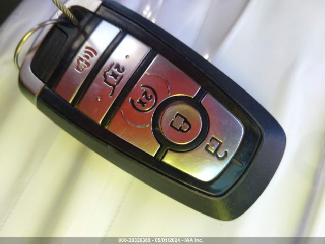 1FMCU0DZ9LUB70263 Ford Escape Titanium Hybrid