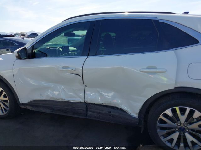 1FMCU0DZ9LUB70263 Ford Escape Titanium Hybrid
