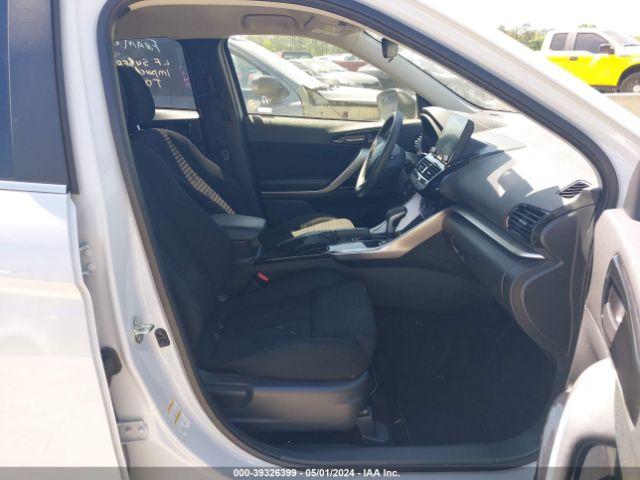 JA4ATVAA8NZ060539 Mitsubishi Eclipse Cross Le S-awc