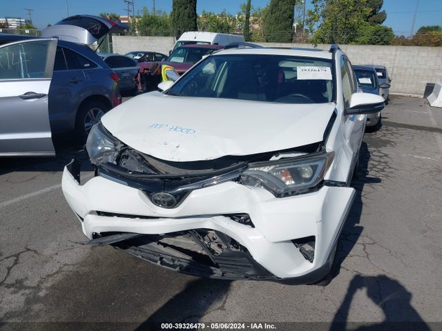 Toyota Rav4 Xle 2017 2T3WFREV7HW355143 Image 6
