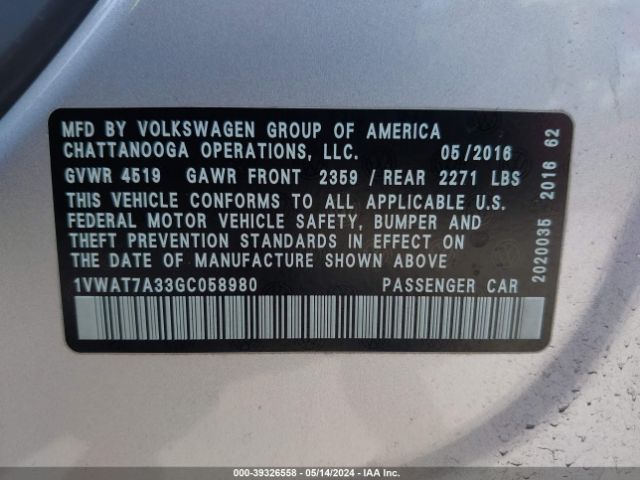 1VWAT7A33GC058980 Volkswagen Passat 1.8t R-line