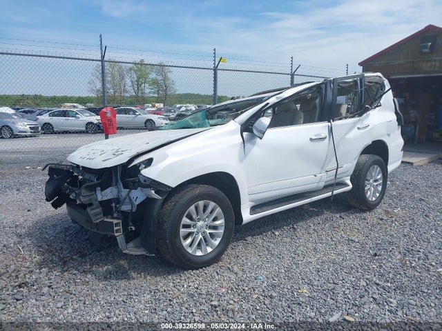 Lexus 460 2015 JTJBM7FX5F5116717 Image 2