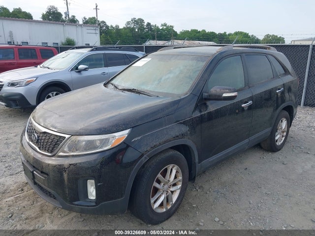 KIA Sorento Lx V6 2015 5XYKT4A71FG573396 Image 2