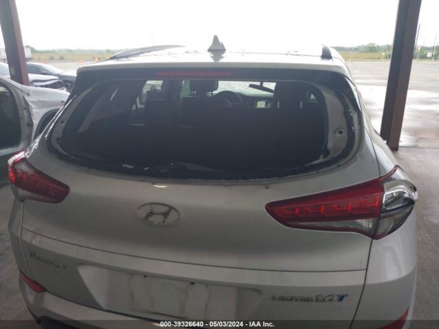 KM8J33A29GU146926 Hyundai Tucson Limited