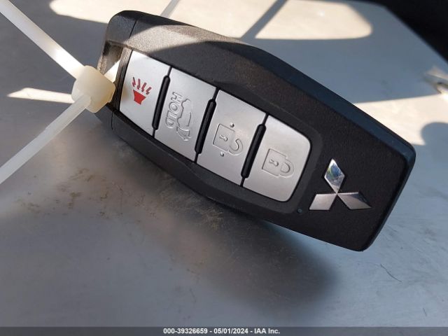 JA4J3UA86PZ042082 Mitsubishi Outlander Se Black Edition 2wd