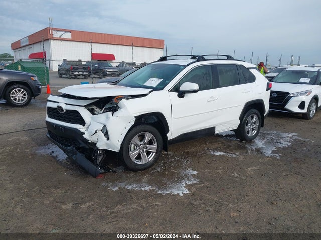 Toyota Rav4 Xle 2023 2T3P1RFV5PW343105 Image 2