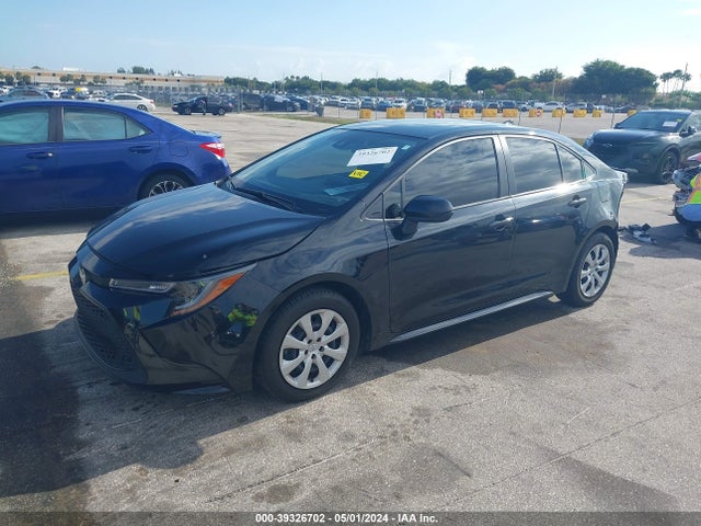 Toyota COROLLA LE 2022 JTDEPMAE5NJ207021 Image 2