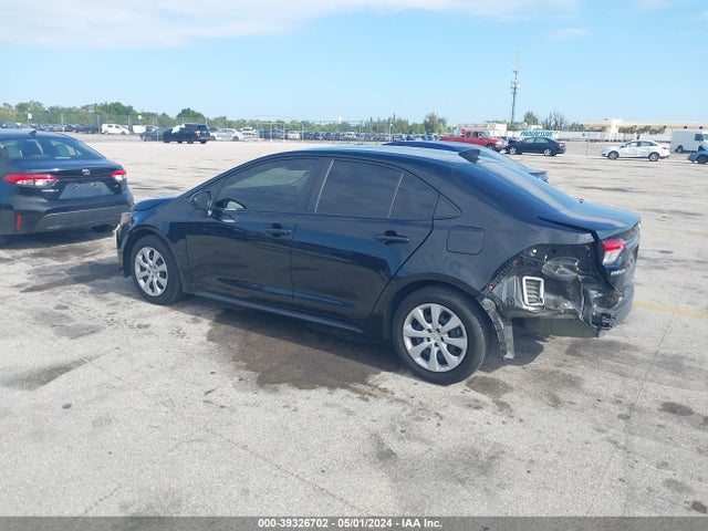 Toyota COROLLA LE 2022 JTDEPMAE5NJ207021 Image 3