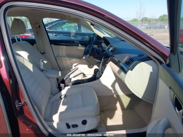 1VWCN7A30EC053977 Volkswagen Passat 2.0l Tdi Sel Premium