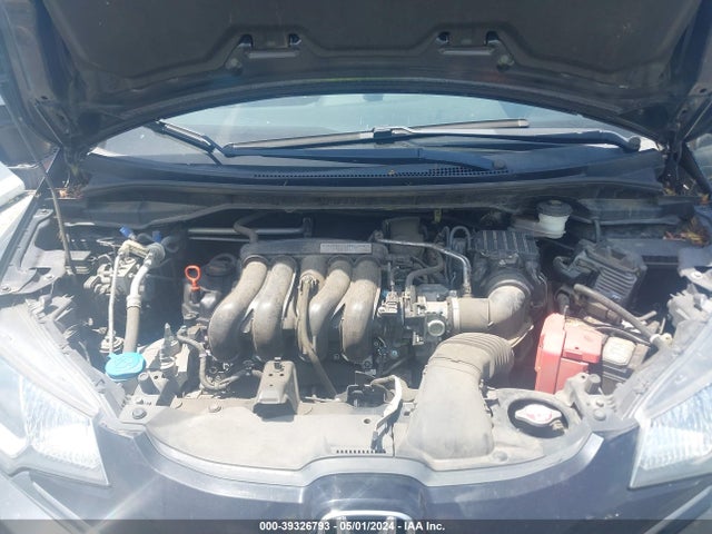 Honda FIT LX 2015 3HGGK5G51FM750246 Image 10