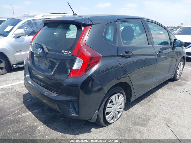 Honda FIT LX 2015 3HGGK5G51FM750246 Image 4