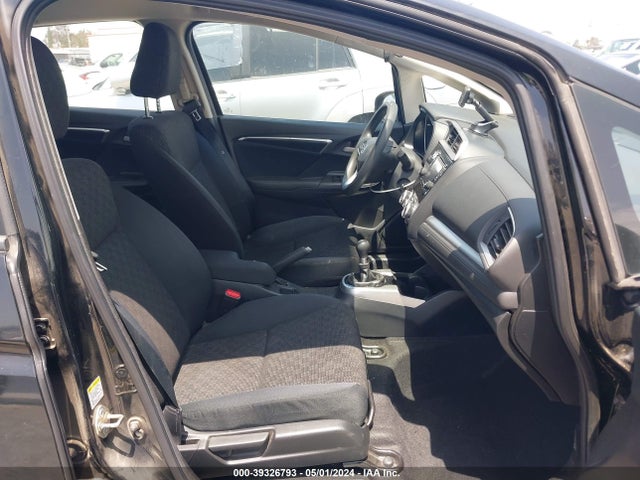 Honda FIT LX 2015 3HGGK5G51FM750246 Image 5