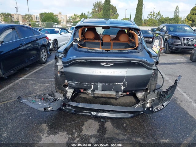 Aston Martin DBX 2021 SCFVUJAW0MTV01530 Image 16