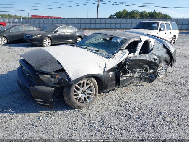Продажа на аукционе авто 2014 Ford Mustang V6 Premium, vin: 1ZVBP8AM7E5253330, номер лота: 39326866