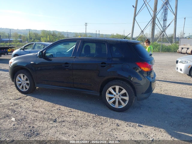 4A4AR3AU2FE007971 Mitsubishi Outlander Sport Es