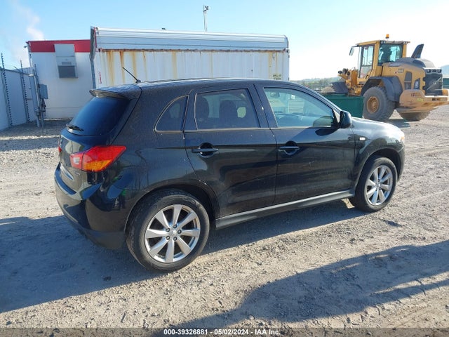 4A4AR3AU2FE007971 Mitsubishi Outlander Sport Es