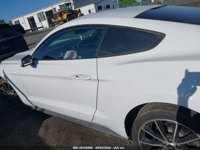 Ford Mustang Ecoboost 2016 1FA6P8TH3G5265133 Image 15