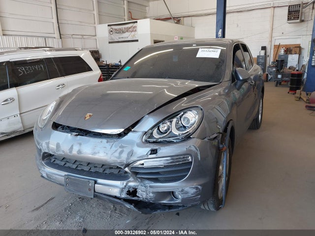 2011 PORSCHE CAYENNE WP1AB2A28BLA43074 Photo 1