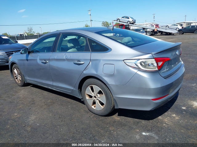 Hyundai SONATA SE 2015 5NPE24AF4FH186650 Image 3