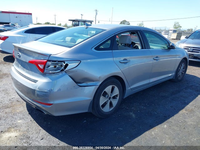 Hyundai SONATA SE 2015 5NPE24AF4FH186650 Image 4