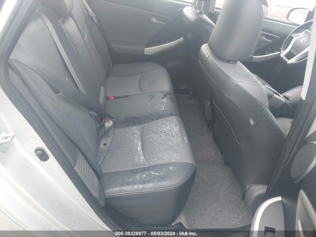 Toyota Prius Four 2014 JTDKN3DU4E1776030 Image 8