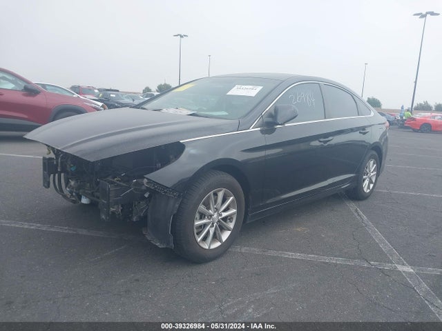 Hyundai SONATA SE 2018 5NPE24AF1JH623626 Image 2