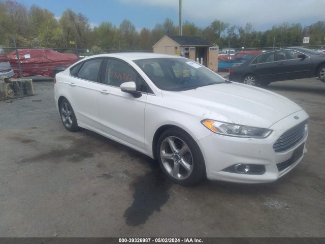 2015 1FA6P0HD8F5128260 main image