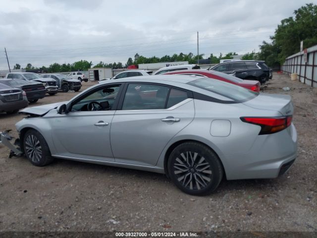 1N4BL4DV2PN304933 Nissan Altima Sv Fwd