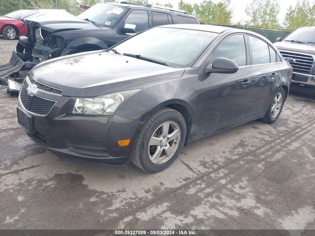 Chevrolet Cruze 1lt Auto 2014 1G1PC5SB0E7246054 Image 2