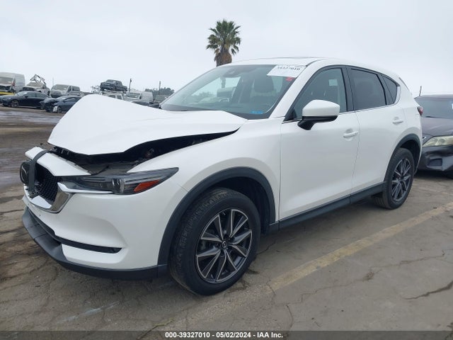 Mazda Cx-5 Grand Touring 2018 JM3KFBDM3J1373620 Image 2
