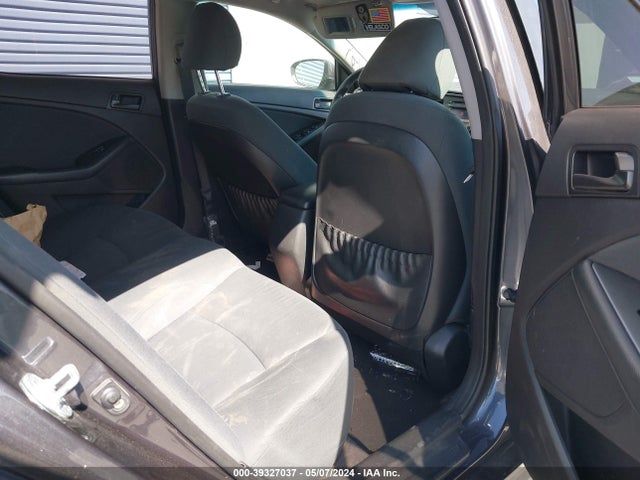 KIA Optima Lx 2015 KNAGM4A76F5621130 Image 8