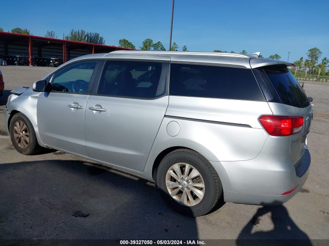 KIA SEDONA LX 2017 KNDMB5C10H6249002 Image 3