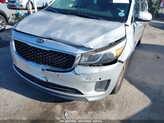 KIA SEDONA LX 2017 KNDMB5C10H6249002 Image 6