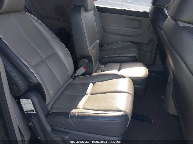KIA SEDONA LX 2017 KNDMB5C10H6249002 Image 8