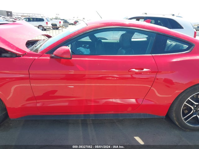 Ford Mustang Ecoboost Premium Fastback 2022 1FA6P8TH7N5115765 Image 14