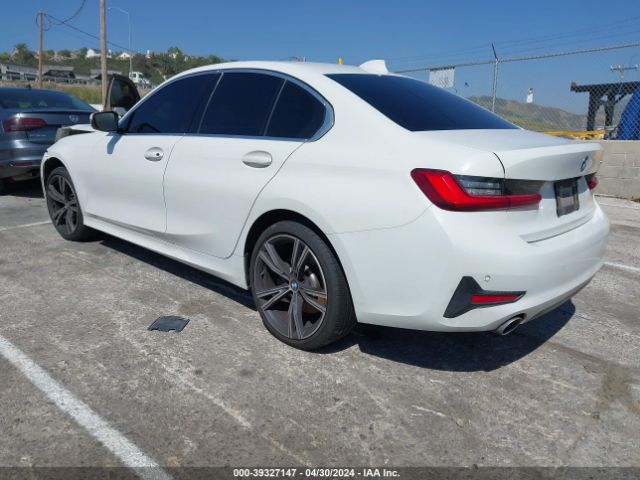 3MW5R1J04M8C12716 BMW 330I
