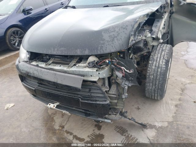 JA4AD3A36EZ010189 Mitsubishi Outlander Se