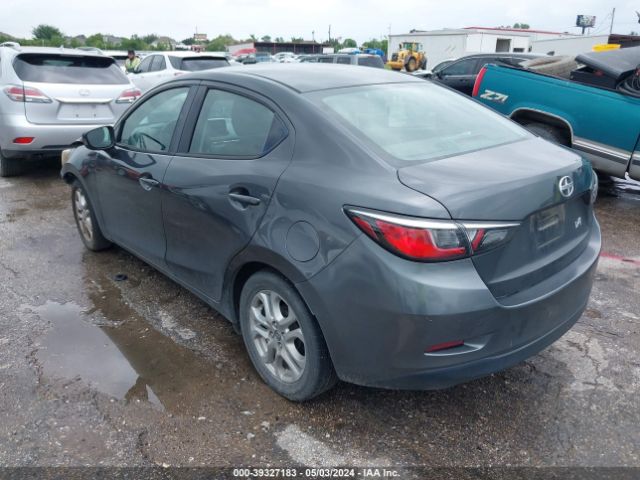 3MYDLBZV5GY101183 Scion IA