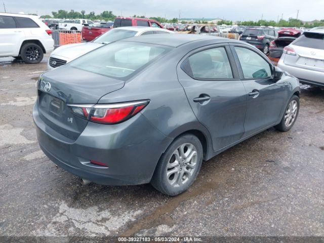 3MYDLBZV5GY101183 Scion IA