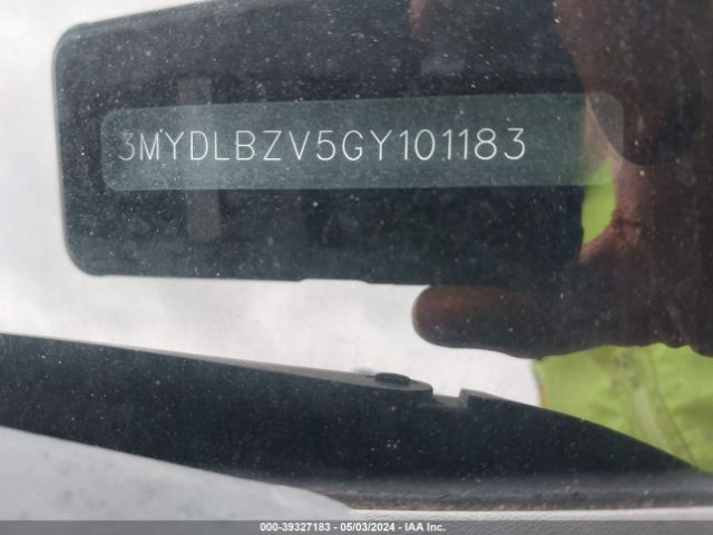 3MYDLBZV5GY101183 Scion IA