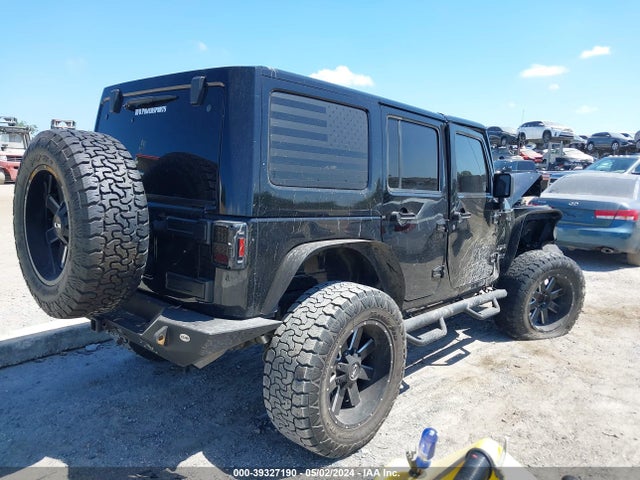 1C4BJWEG4HL733807 Jeep Wrangler Unlimited Sahara 4x4