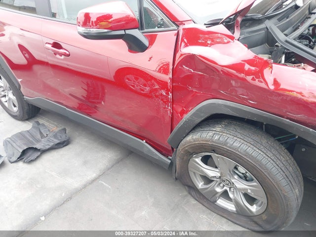 Toyota Rav4 Xle 2023 2T3W1RFV0PW299008 Image 17