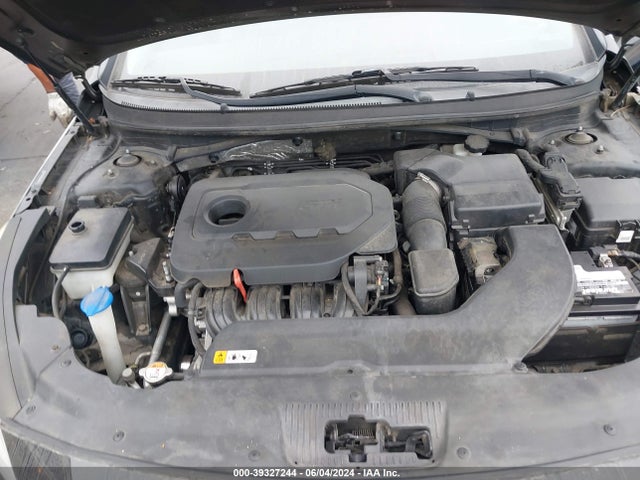 Hyundai SONATA SE 2015 5NPE24AF3FH014223 Image 10