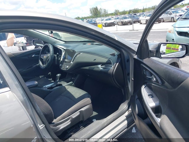 Chevrolet MALIBU LT 2018 1G1ZD5ST0JF141528 Image 5