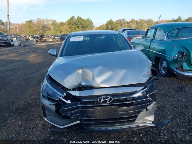 Hyundai ELANTRA SEL 2019 5NPD84LF2KH462101 Image 12