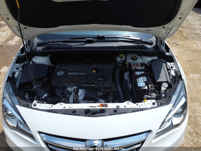W04WT3N50GG130332 Buick Cascada Premium