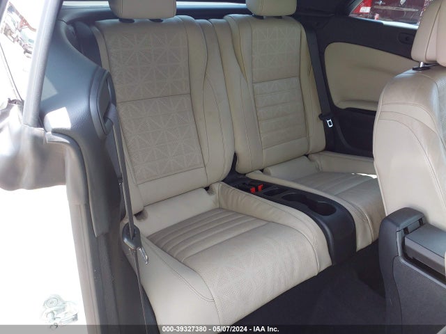 W04WT3N50GG130332 Buick Cascada Premium