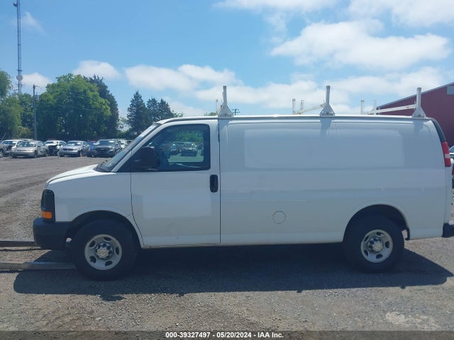 Chevrolet Express 2500 Work Van 2015 1GCWGFFF0F1105676 Image 14