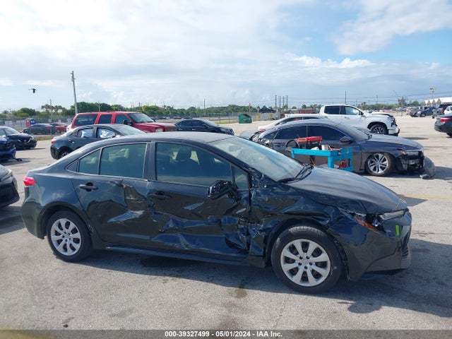 Toyota COROLLA LE 2020 5YFEPRAE8LP044595 Image 6