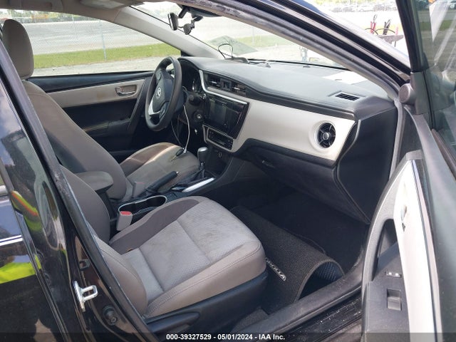 Toyota COROLLA LE 2019 5YFBURHE7KP942010 Image 5